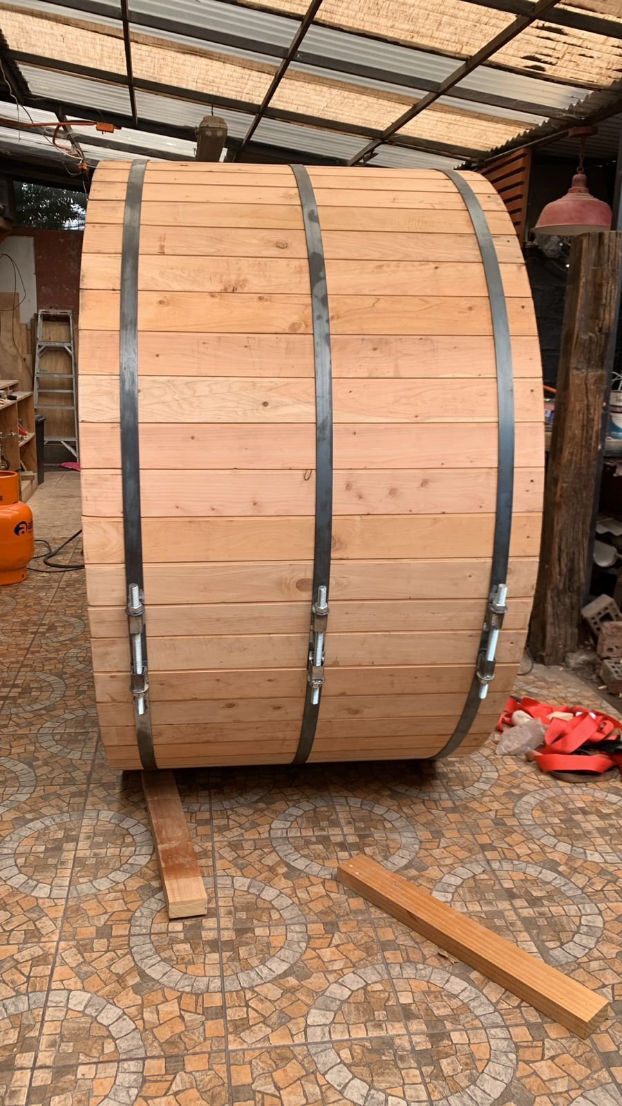 Fabricación de tinaja en el taller